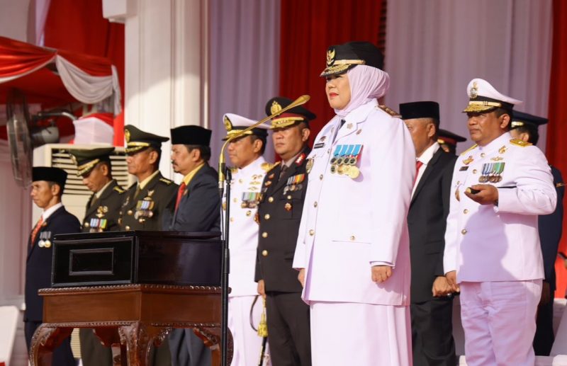 Upacara Penurunan Bendera HUT ke-79 RI di Kepri Dipimpin Wakil Gubernur Kepri Marlin Agustina