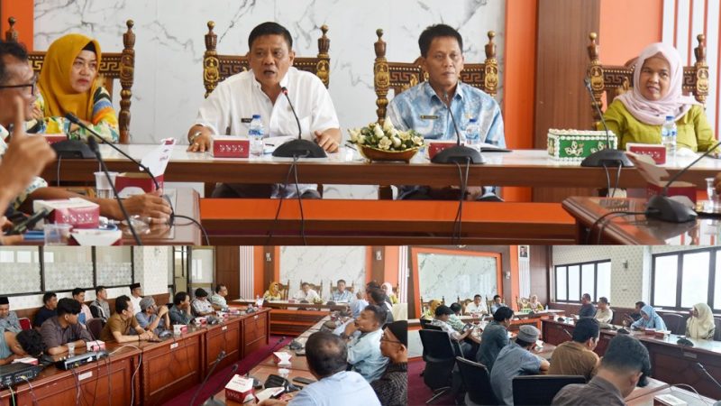 Konferensi Pers terkait Hasil Pemeriksaan Pejabat yang melakukan Penolakan kepada Pj. Walikota, di ruang rapat walikota, Balaikota Pariaman, Jum’at sore (6/9/2024), yang dipimpin oleh Plt Sekda Kota Pariaman, Yaminu Rizal. (foto diskominfo kota pariaman)
