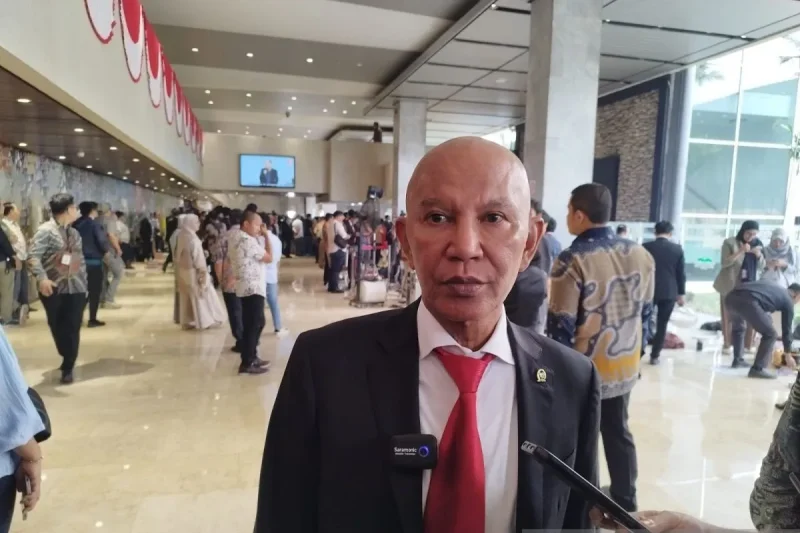 Ketua Badan Anggaran (Banggar) DPR RI Said Abdullah usai menghadiri Sidang Paripurna DPR RI Tahun Sidang 2024-2025 di Gedung MPR/DPR/DPD, Jakarta, Jumat (16/8/2024) (ANTARA/Bayu Saputra)
