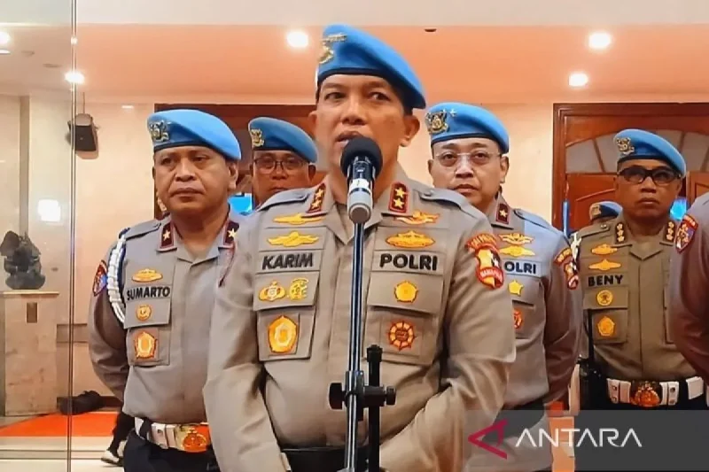 Kepala Divisi Propam Polri Irjen Polisi Abdul Karim berbicara di hadapan wartawan di Jakarta, Kamis (26/9/2024). ANTARA/Nadia Putri Rahmani/am.
